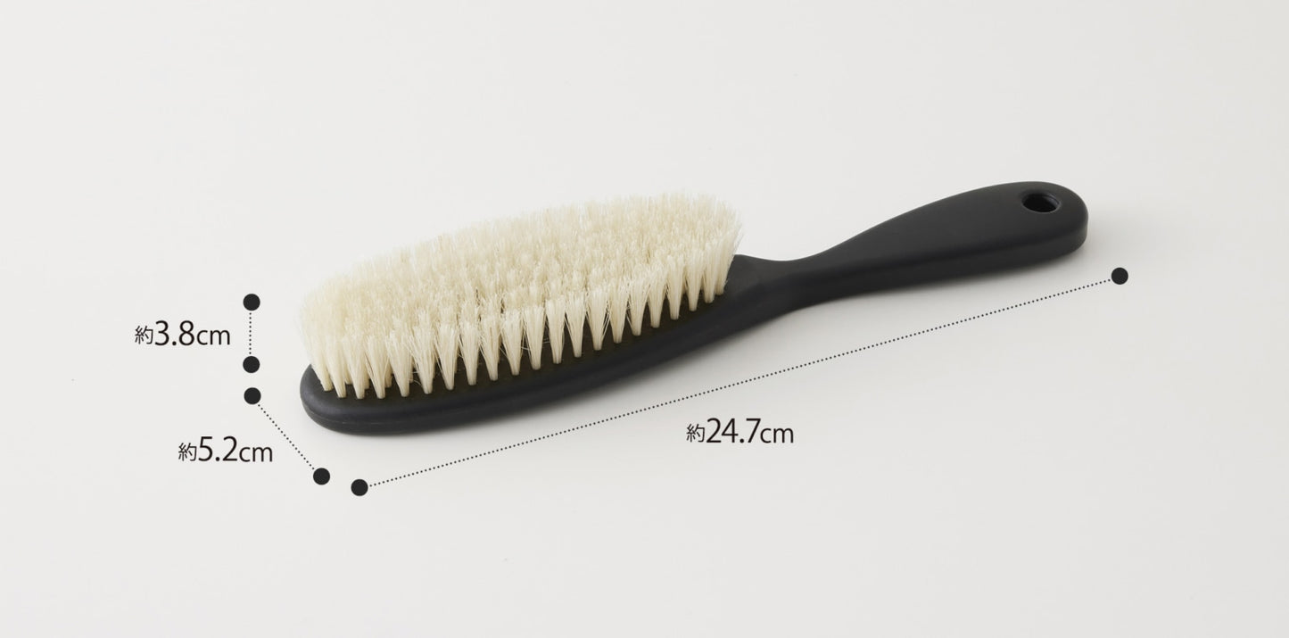 Everyday Anti-Static Washable Clothes Brush - Made in Japan
